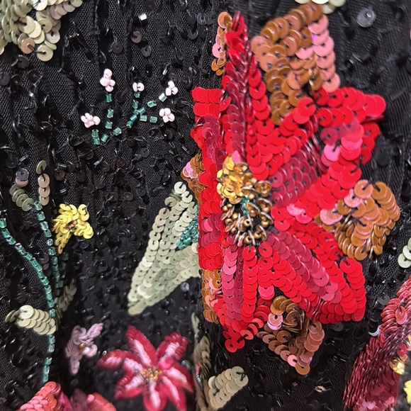 Mac Duggal Style 5475, FLORAL EMBELLISHED SPAGHETTI STRAP GOWN …Sz 16 - Picture 6 of 11